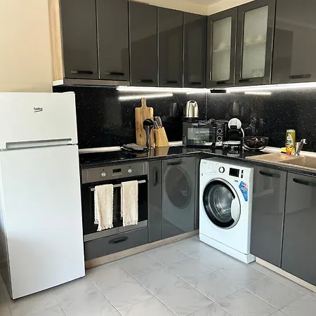 Apartment Breeze & Bliss I 1br With Parking Warna