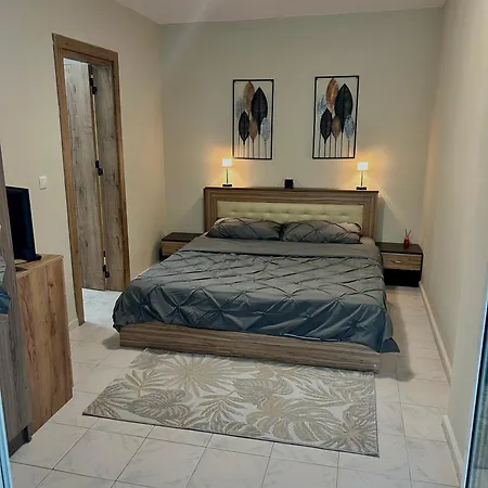 Breeze & Bliss I 1br With Parking Apartament Warna