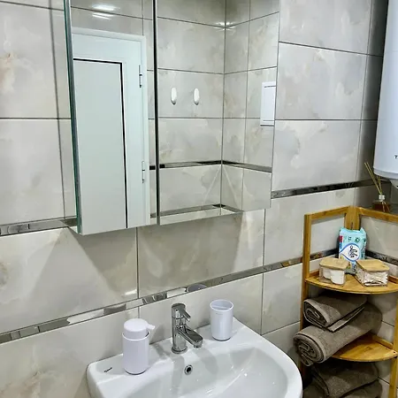 Breeze & Bliss I 1br With Parking Apartment *