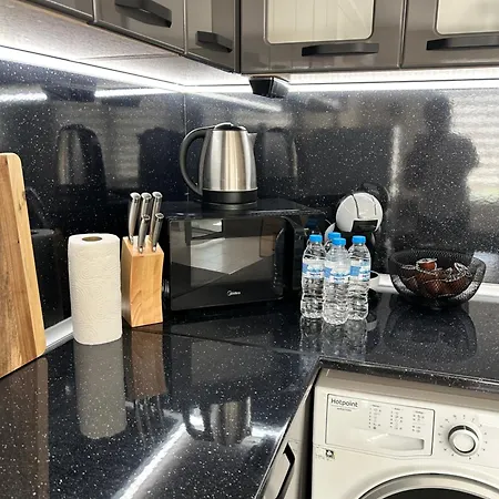 Apartment Breeze & Bliss I 1br With Parking *