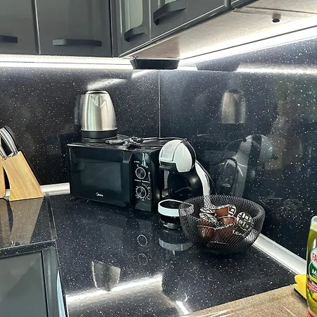 Apartment Breeze & Bliss I 1br With Parking *